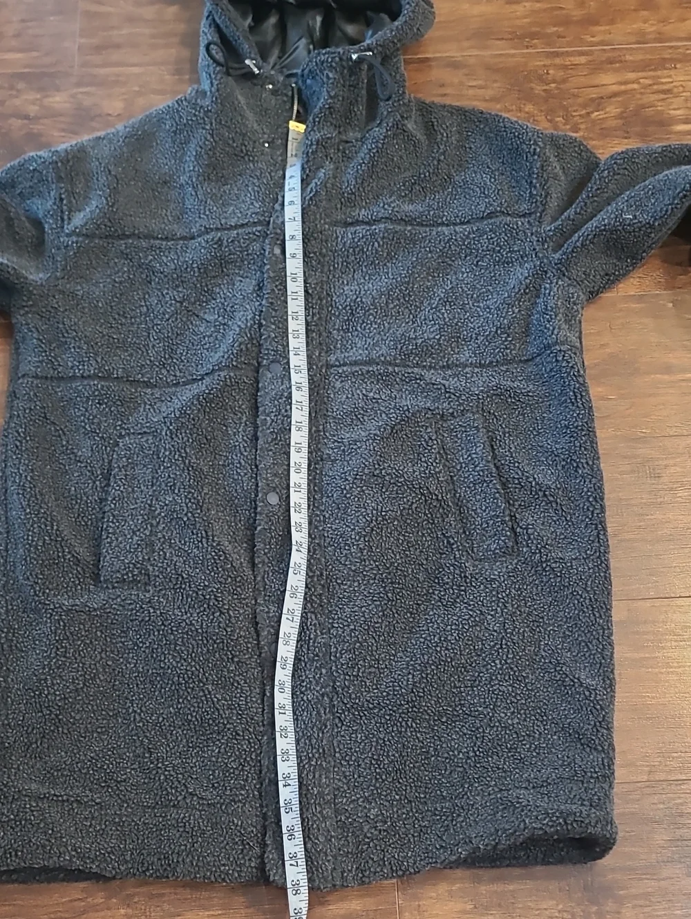 Urban Outfitters Gray Sherpa Coat With Attached Hood Pockets Fully Lines Size M